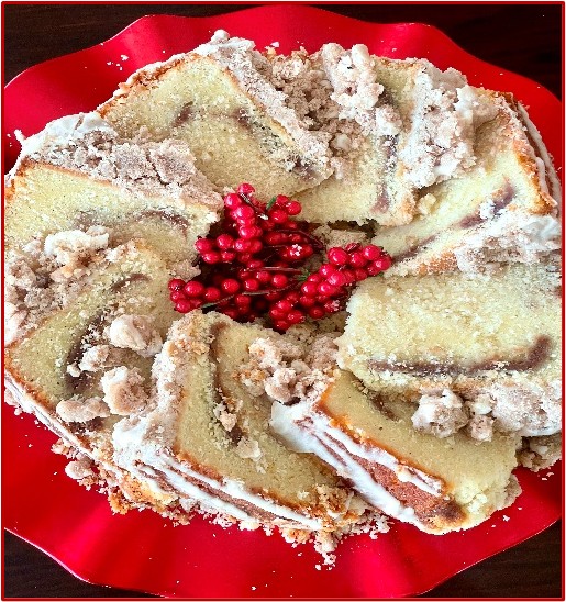 Yuletide Crumble Eggnog Pound Cake
